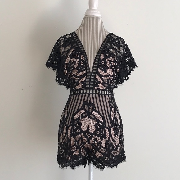 L'ATISTE Dresses & Skirts - L’atiste lace romper nwot
